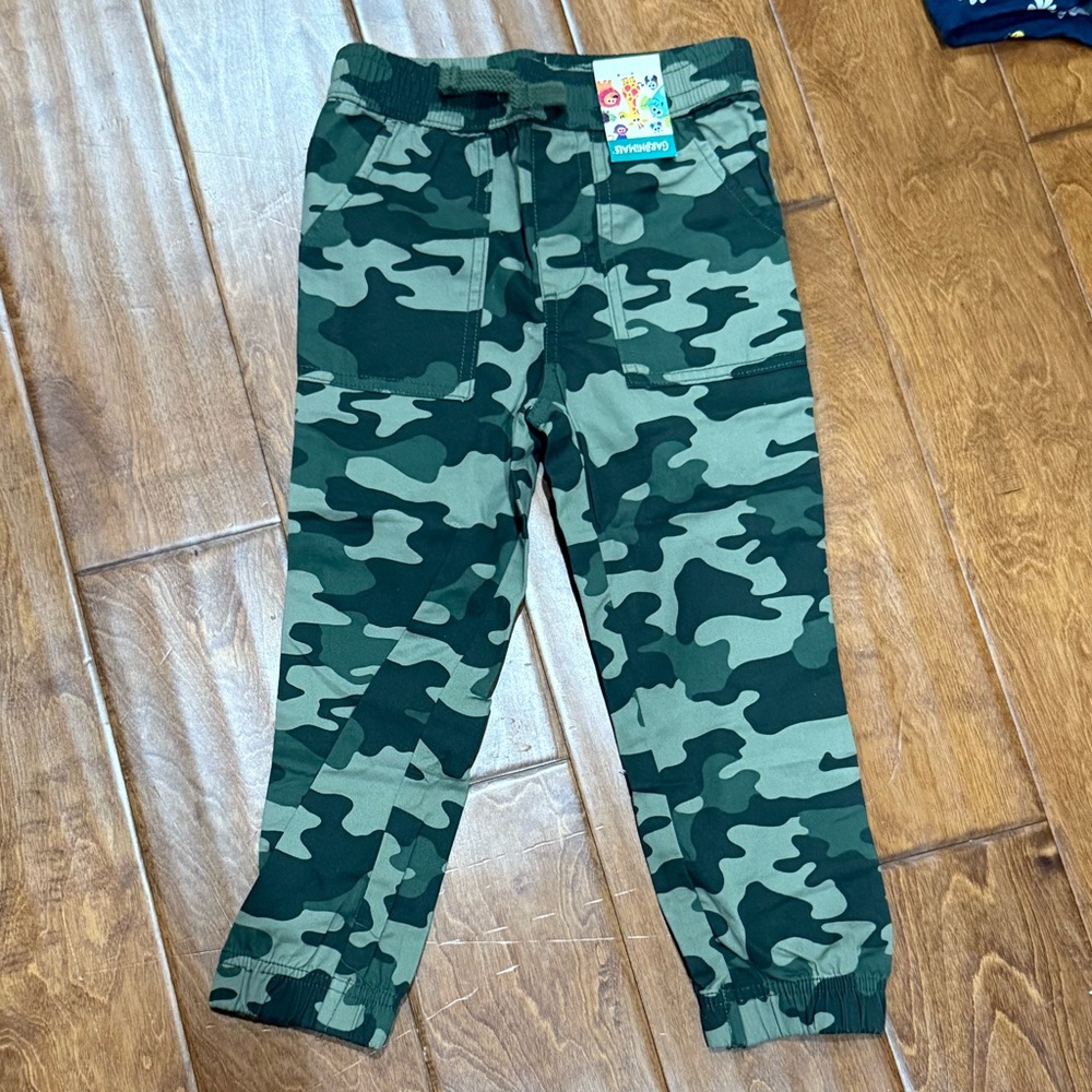 NWT size 5T Garanimals Camouflage Kids Jogger Pants